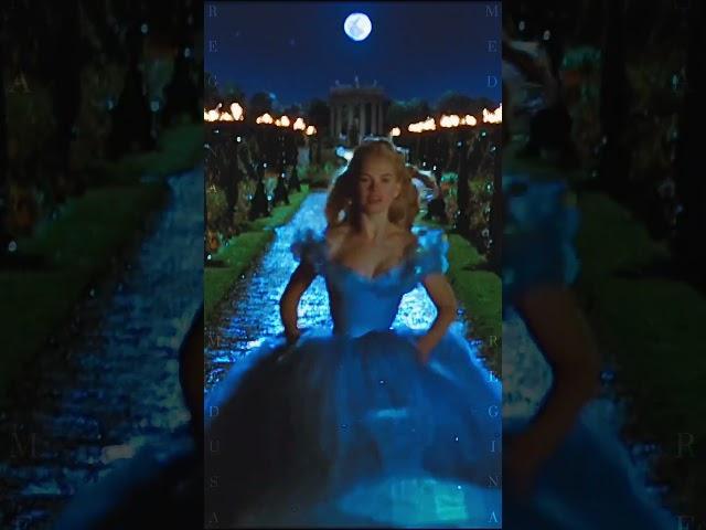 [EDIT] Lily James in Epic Cinderella scene #cinderella #cinderellamovie #fanvidfeed #bts