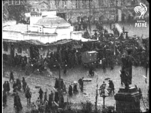 Long Live Kerensky - Pro-Ally Demonstration In Petrograd (1917)