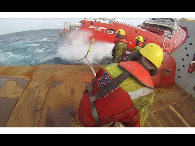 Massive Norwegian AHTS Ship in Action! The life of a Sailor! Operation and accommodation!