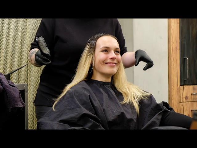 Chiara: Balayage-Auffrischung mit Shades EQ Gloss
