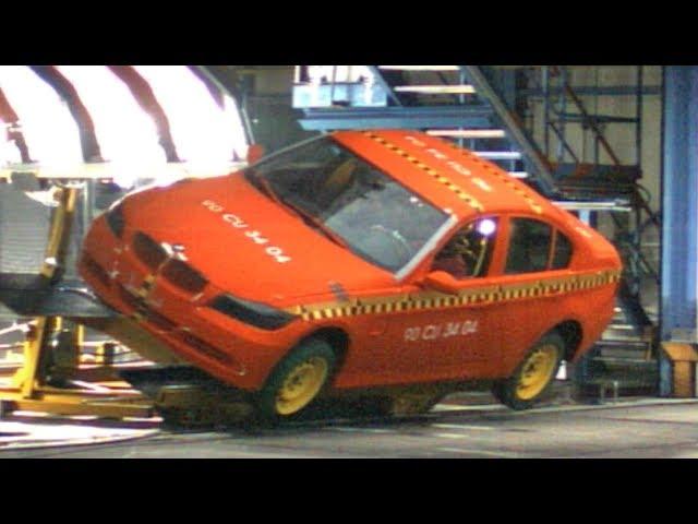 BMW 3 series E90 Crash Test