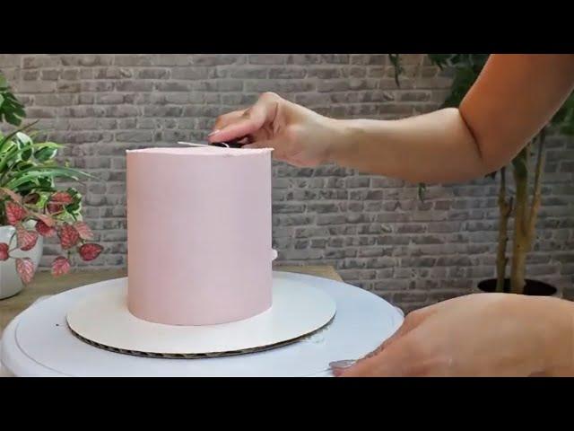 How to achieve SHARP EDGES on Buttercream Cake | Maple Road Cakes