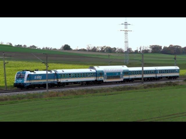 ALEX express train with 3 single level + 1 bilevel car