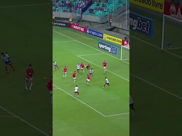 LUIS MEJÍA IMBATIBLE, EL PANAMEÑO SALVÓ AL INTER ANTE BAHÍA #copalibertadores
