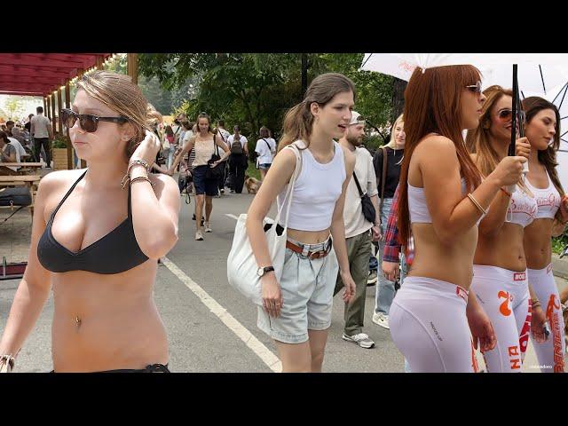 Beautiful and attractive Russian girls , Walking Saint Petersburg  | Россия , Санкт-Петербург 