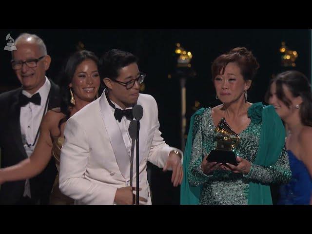 TONY SUCCAR & MIMY SUCCAR Win BEST TROPICAL LATIN ALBUM | 2025 GRAMMYs Acceptance Speech