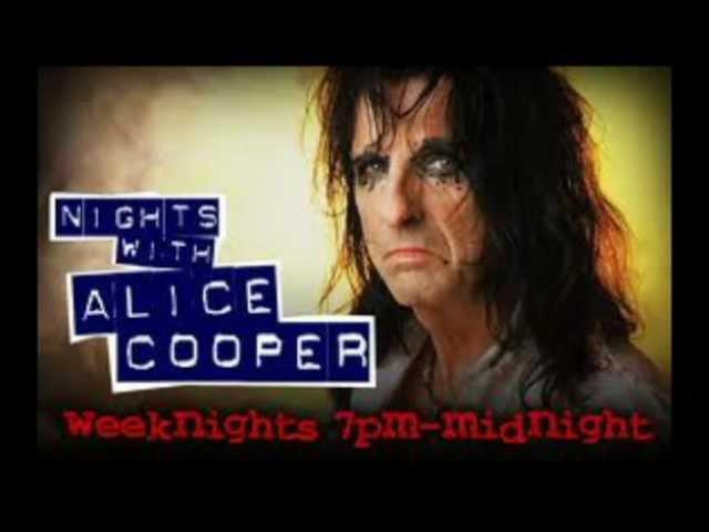 Alice Cooper Debuts Eve To Adam's Version of "School's Out"!