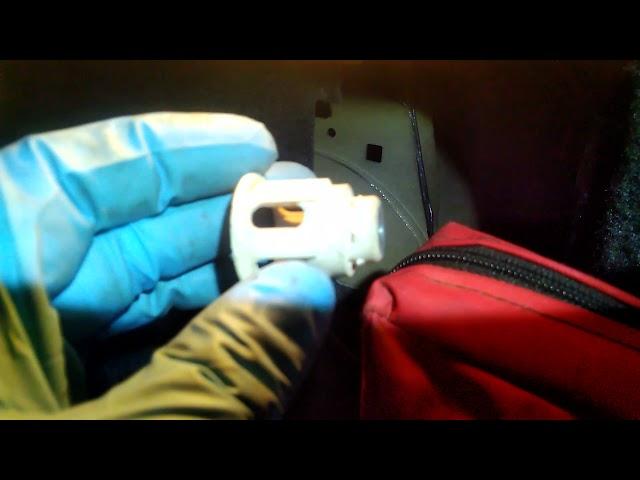 Seat Altea rear light removal