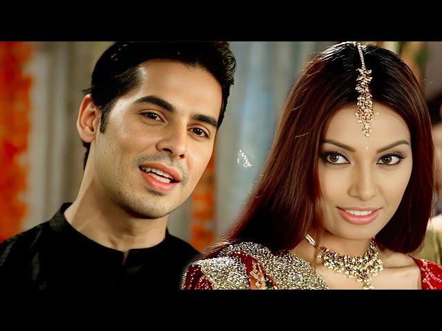 Main Agar Samne Abhi Jaya Karo - Raaz | Dino, Bipasha Basu | Abhijeet, Alka | Bollywood Wedding Song