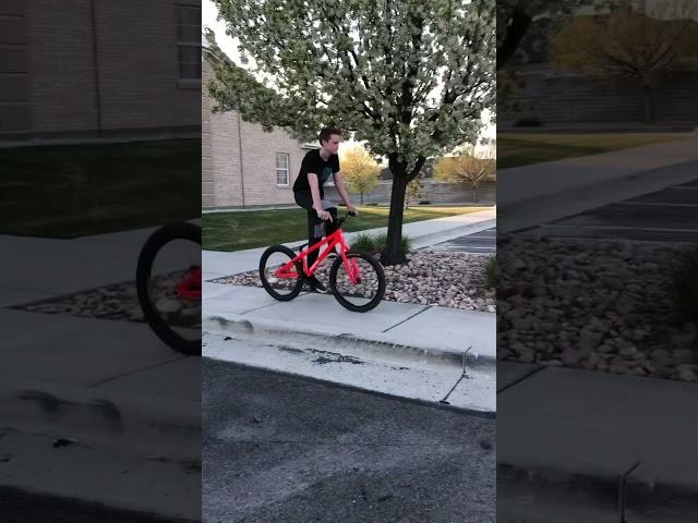 Footjam Tailwhip