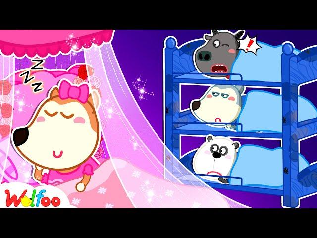 Pink vs Blue Bunk Bed Challenge at Sleepover Party  Fun Playtime for Kids  Wolfoo Kids Cartoon