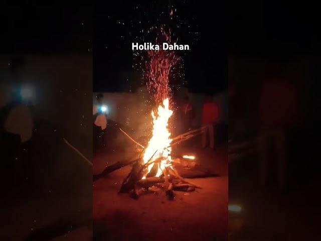 Holika Dahan 2025 #holikadahan #holiday #gulal #rangoli