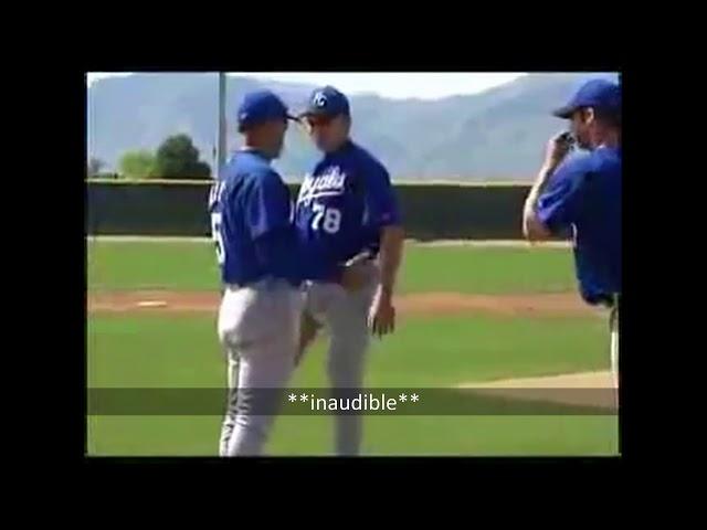 George Brett shits his pants [WITH SUBTITLES]