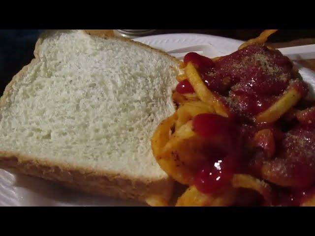Whataburger Spicy Ketchup On A Burger & On Curly Fries
