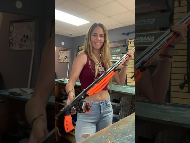 Do you like inverter roller spearguns? #girlswhospearfish #spearfishing #fishgirl #spearfish #pesca