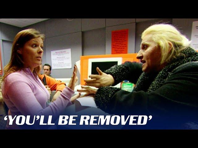 Angry Passenger Gets Physical With Jane Boulton I Airline S8 E5 | Full Episode