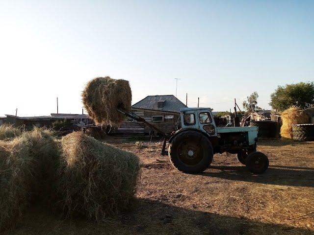 Погрузчик сена самодельный на трактор Т-40