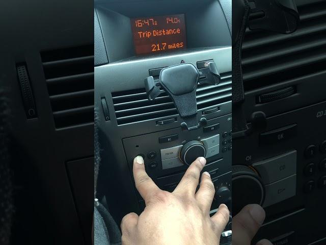 OPEL ASTRA H AUDIO RADIO CD 30 RESET PROBLEM CODE