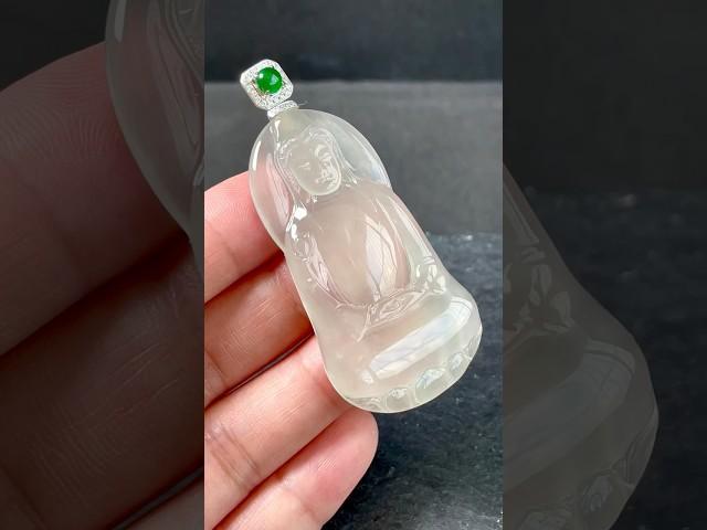 玻璃種翡翠觀音