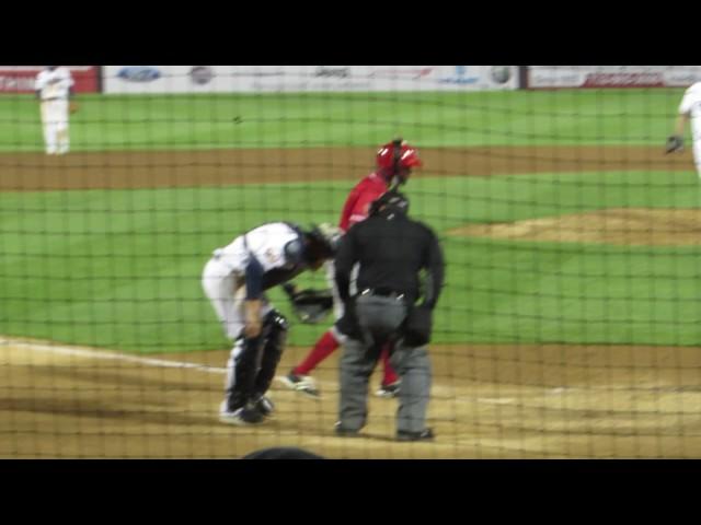 4/21/2017: Jeremy Bleich vs. Vladimir Frias (K)