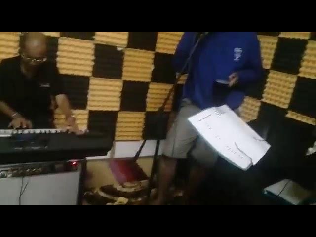 Hakikat sebuah cinta cover by ajam studio