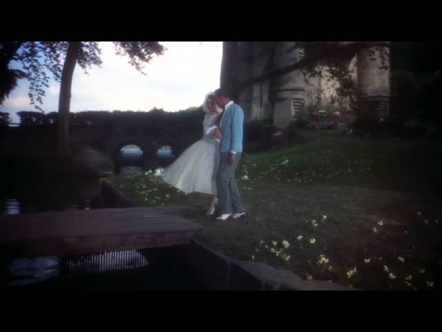Funny Face (1957) - "He Loves and She Loves" Song - Audrey Hepburn & Fred Astaire (7 of 10)