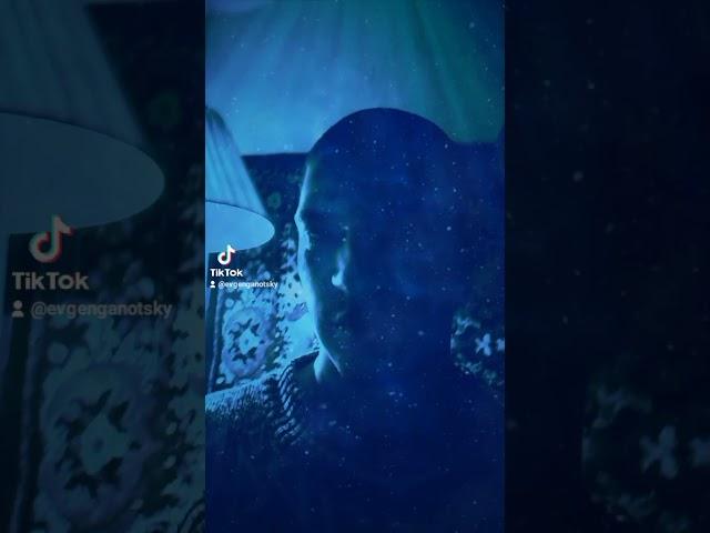 Судьба тибе даст таво человека без которого ты непредставляеш свою счастливую жызнь...