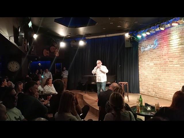 Ustata Stand-up comedy - Софка и "Том Круз"