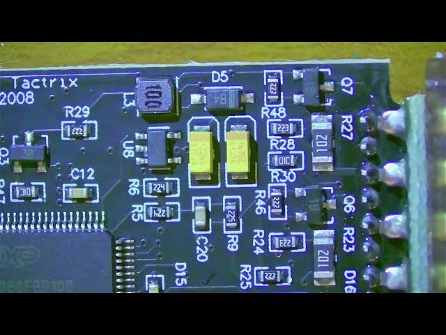 Tactrix openport 2.0 clone under microscope ECU Flasher