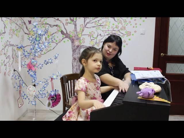 Валерия Бабурина, 3 года 9 месяцев