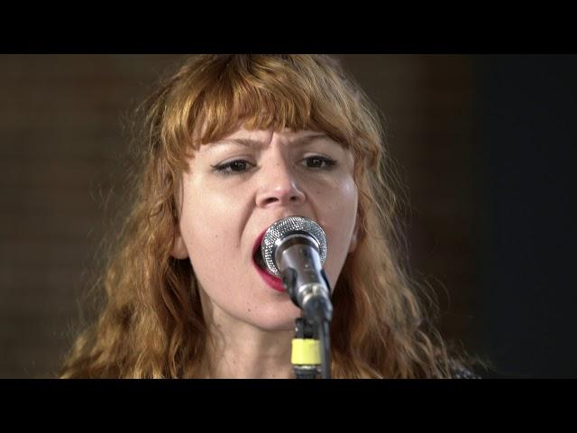 Altın Gün - Goca Dünya (Live on KEXP)