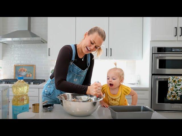 The Bella + Story Baking Show *Pumpkin Bread*