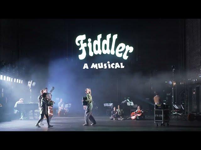 Ariel Efraim Ashbel and Friends: Fiddler! A Musical