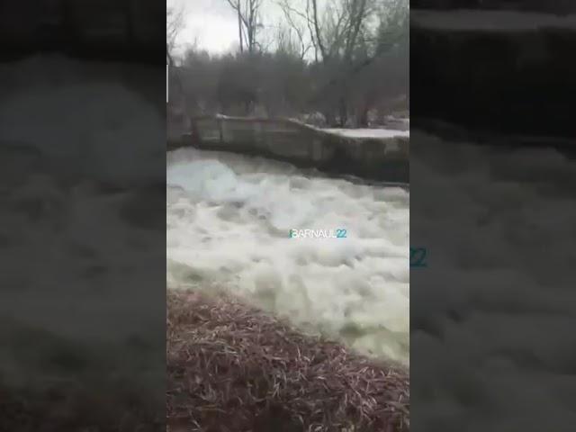 Прорыв дамбы в Буланихе