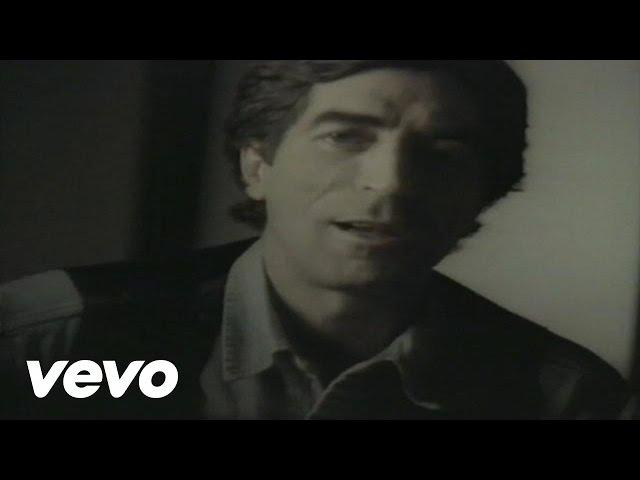 Joaquin Sabina - Y Nos Dieron las Diez (Video)
