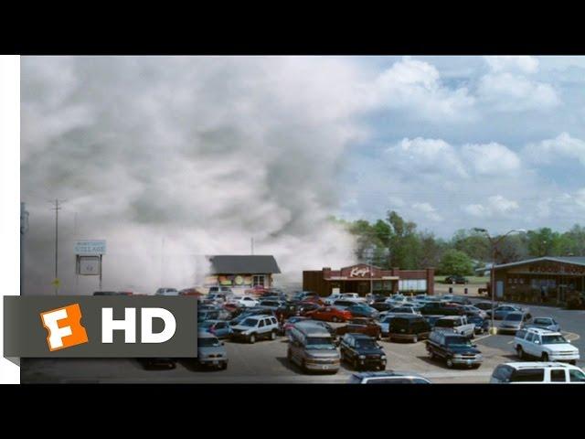 The Mist (1/9) Movie CLIP - The Mist Arrives (2007) HD