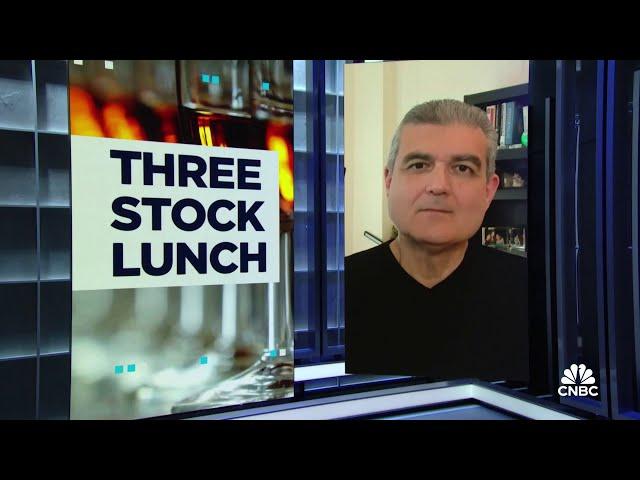 3-Stock Lunch: Gold, Exxon Mobil & General Mills