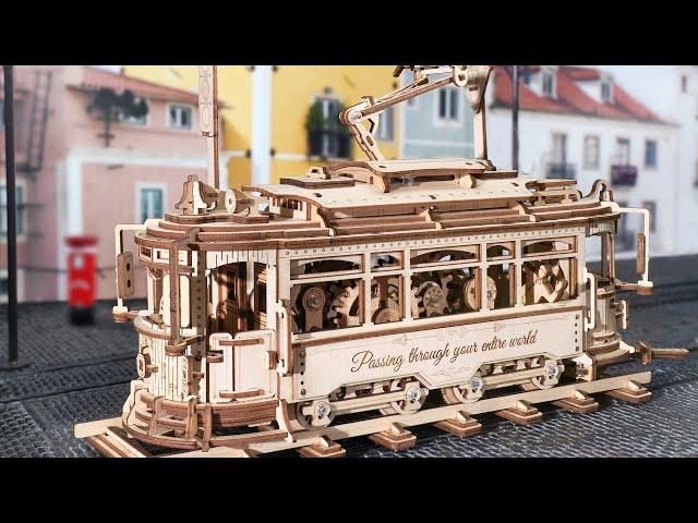 Лиссабонский трамвай № 28 в масштабе 1:24 от Robotime