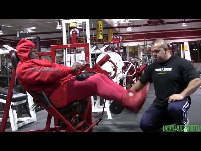 Кай Грин: За гранью.(Kai Greene - Overkill) Тренировка ног на подготовке к Олимпии 2009