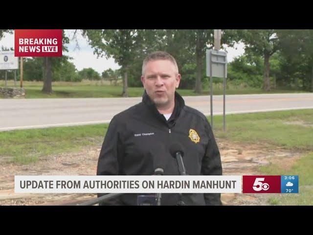 Officials hold press conference amid manhunt for escaped Arkansas prisoner