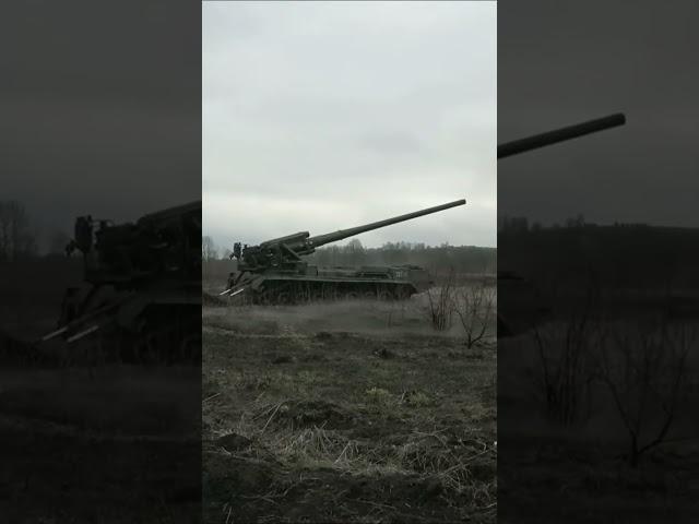 Monstrous Russian Artillery Action During Heavy Live Fire - Military Weapons TV #SHORT #tank