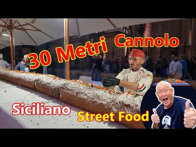 Street Food, il cannolo siciliano più lungo del mondo.