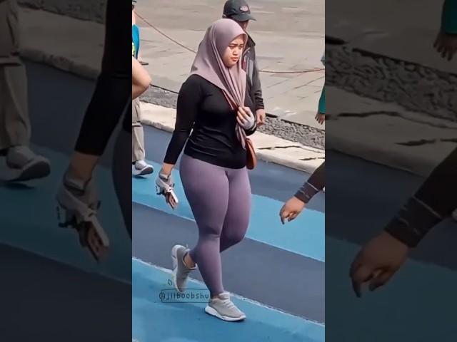 Leggings Ungu Jangan Sampai Lepas  #jilbab #hijab