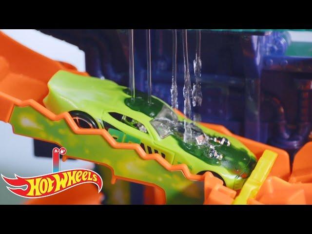 Got Boys? Get Hot Wheels: Color Splash Science Set | @HotWheels