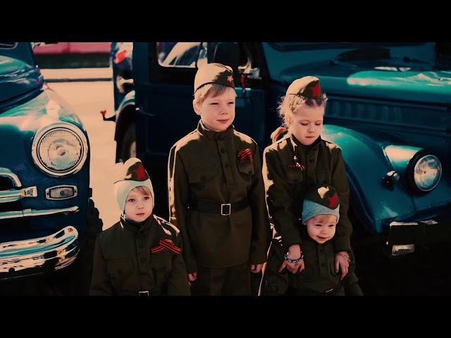 Автопробег ретромашин в честь 9 Мая (видео НГС.ОМСК)