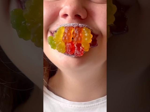 Dientes de osito de gelatina #españa #shorts #platos #sweetfood #jelly #gelatina