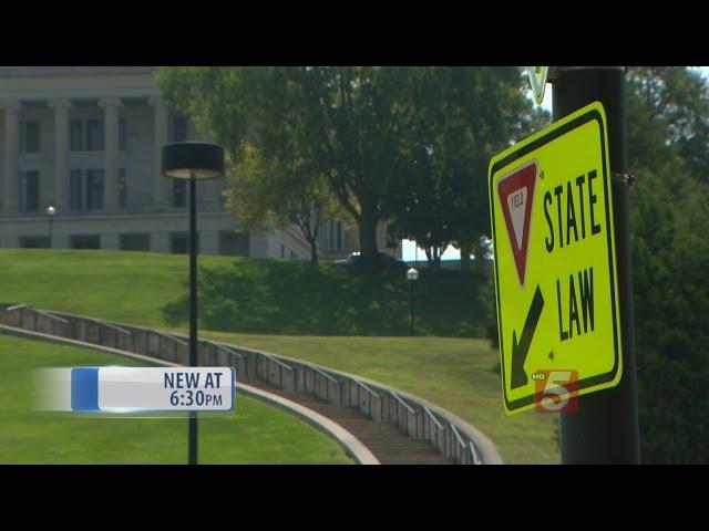 Pedestrians Have Trouble At Crosswalks Where Cars Should Stop By Law