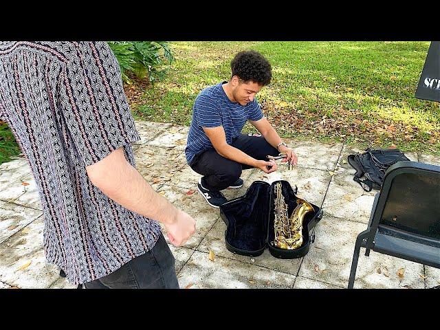 7 Musicians JUDGE the Newest Saxophone