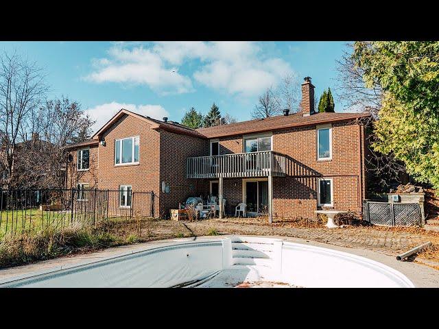 UNBELIEVABLE DISCOVERY Inside This ABANDONED Artists 1980's Fairytale Dream Home! WHERE DID THEY GO?