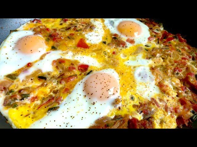 Easy Breakfast Eggs w/ Onions & Tomatoes | Shakshuka